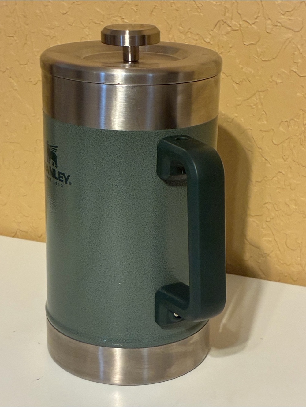 Stanley Classic Insulated Double Wall French Press 1.4 qt 12 Cup Green - Picture 2 of 14